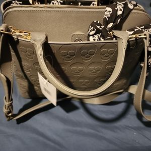 Betsey Johnson Viral Gray Skull Purse